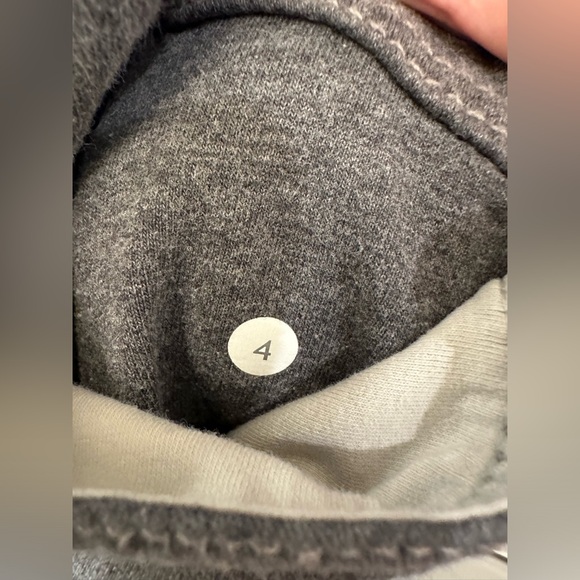 LuluLemon athletica two piece - Picture 4 of 4